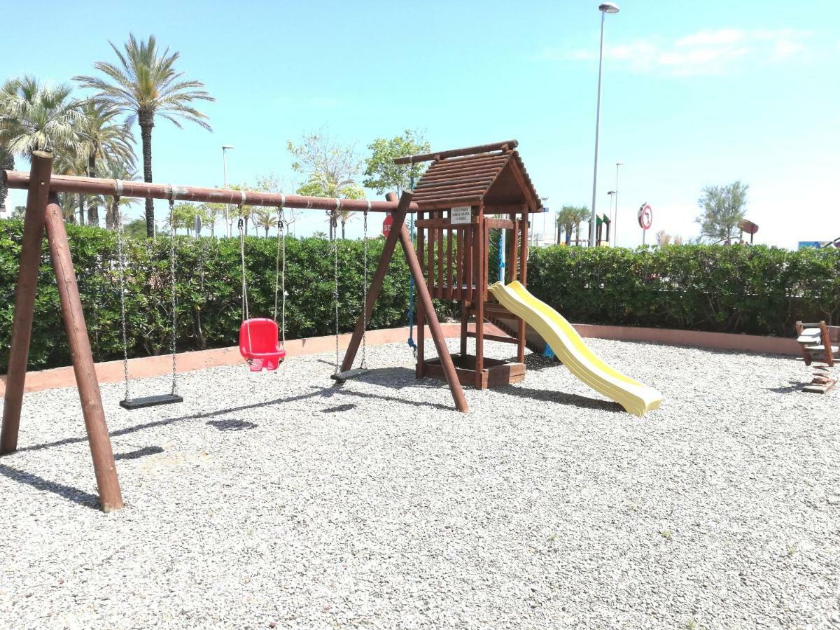 Cunit Playa Apartment Bagian luar foto
