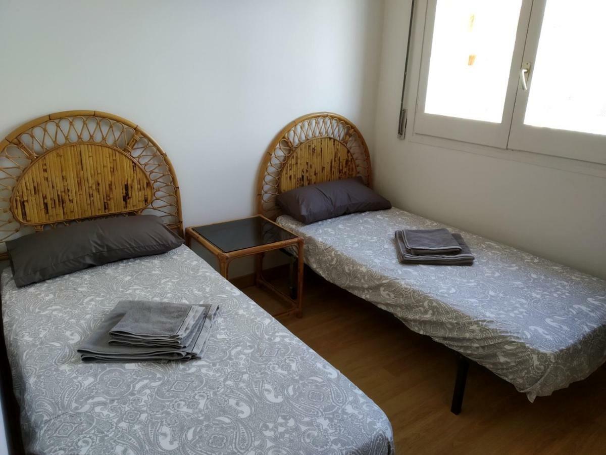 Cunit Playa Apartment Bagian luar foto