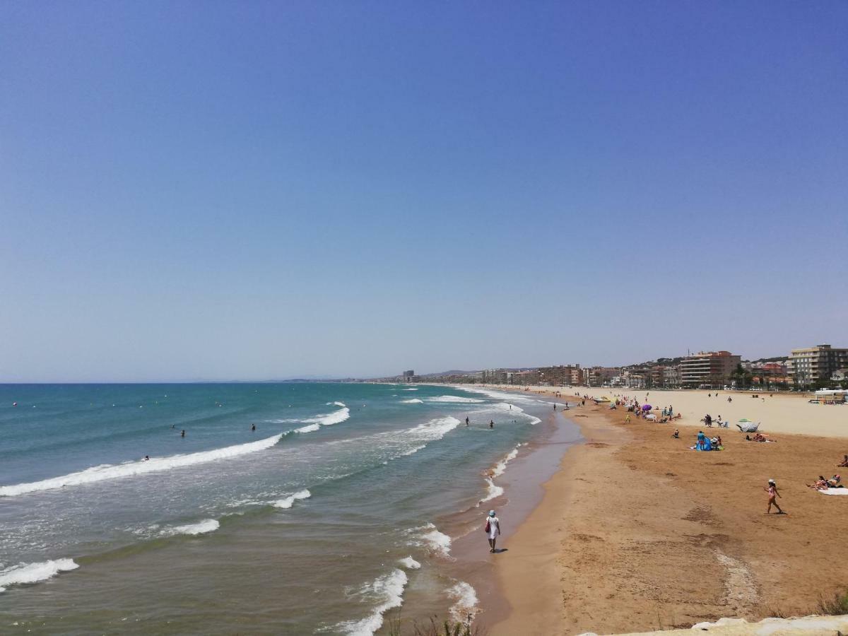 Cunit Playa Apartment Bagian luar foto