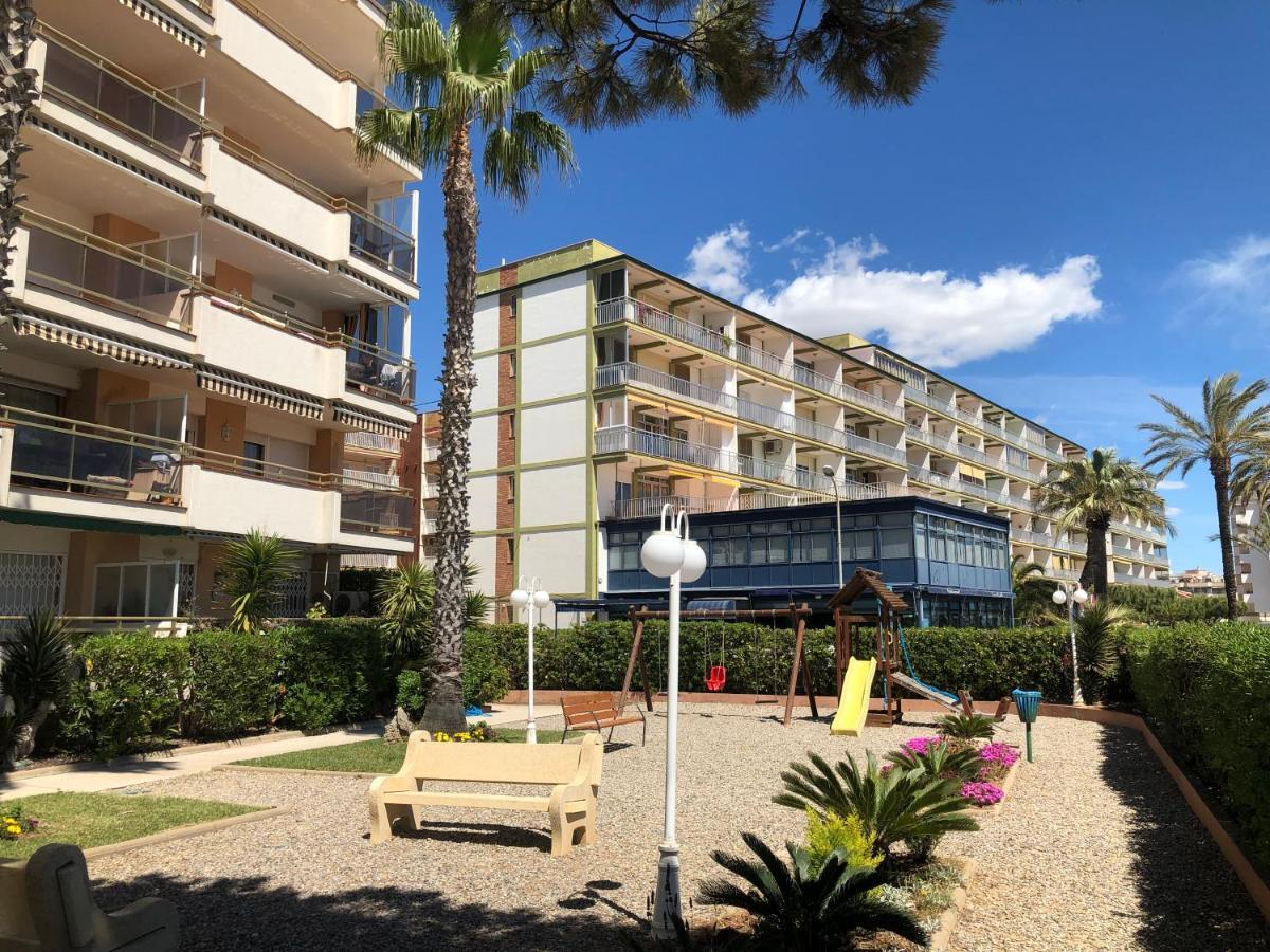 Cunit Playa Apartment Bagian luar foto