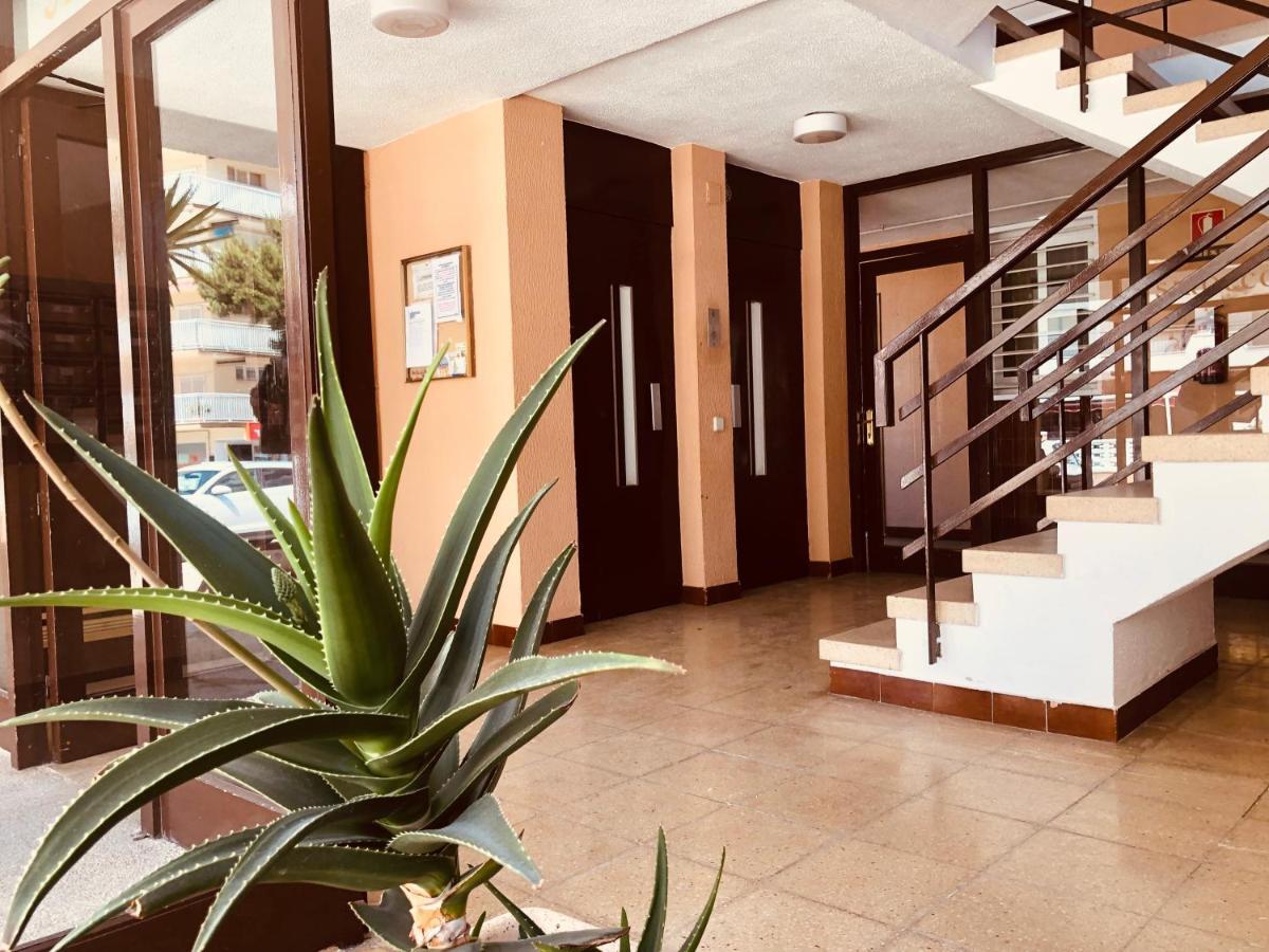 Cunit Playa Apartment Bagian luar foto